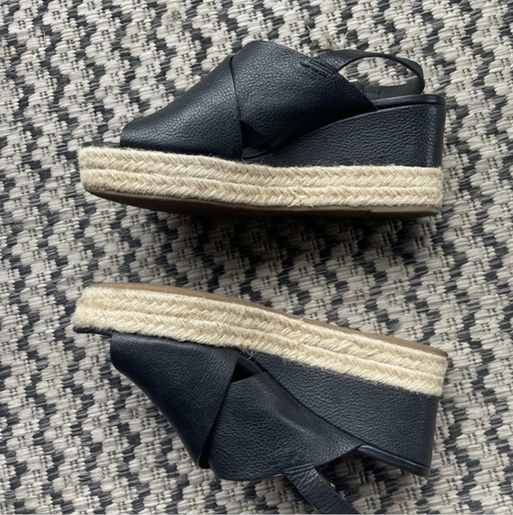 ⭐ Via SPIGA for Bloomingdales Women sz 9 black leather espardrille wedge sandals - Picture 5 of 7